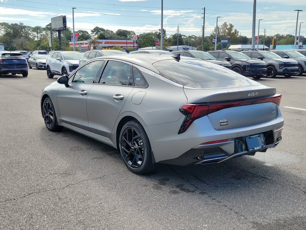New 2027 Kia K5 GT-Line image 4