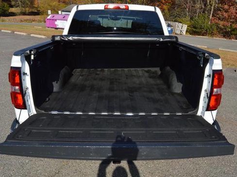 Used 2014 GMC Sierra 1500 SLE w/ SLE Value Package image 8