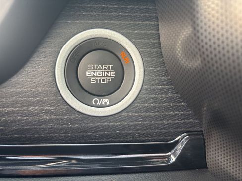 Used 2023 RAM 1500 Limited image 16