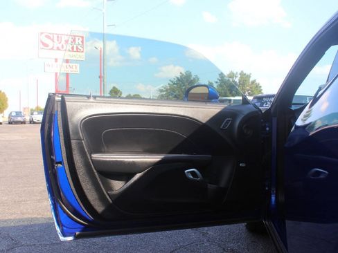 Used 2022 Dodge Challenger SXT w/ Plus Package RWD image 9