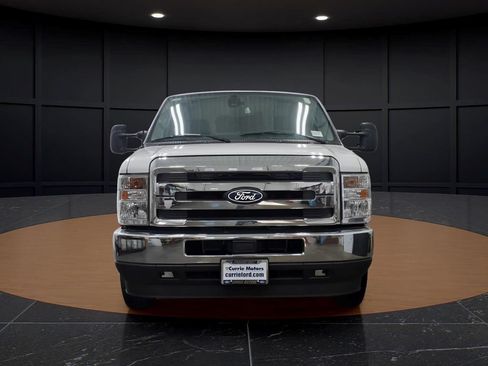 New 2026 Ford E-450 and Econoline 450 Super Duty w/ Power Equipment Group RWD image 2