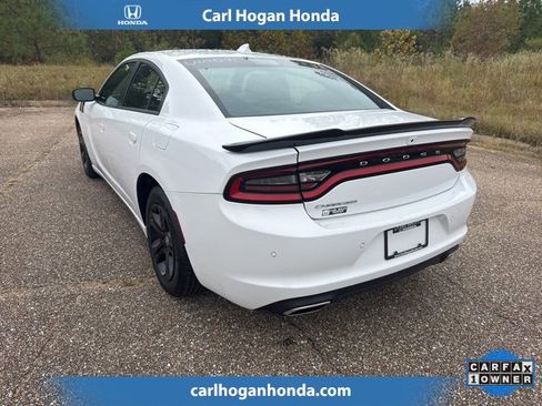 Used 2023 Dodge Charger SXT image 4
