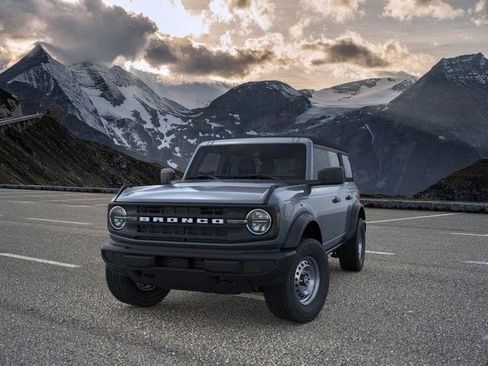 New 2025 Ford Bronco 4-Door AWD/4WD image 2