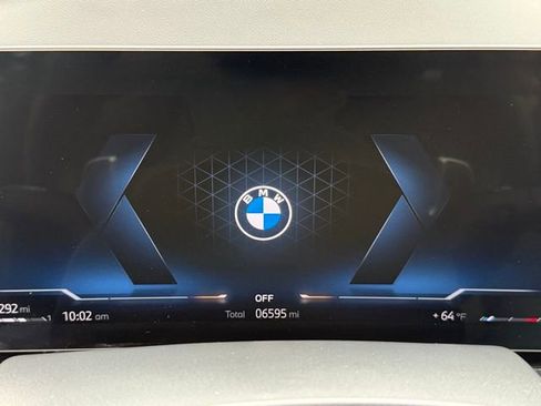 Used 2026 BMW X5 sDrive40i w/ M Sport Package image 27