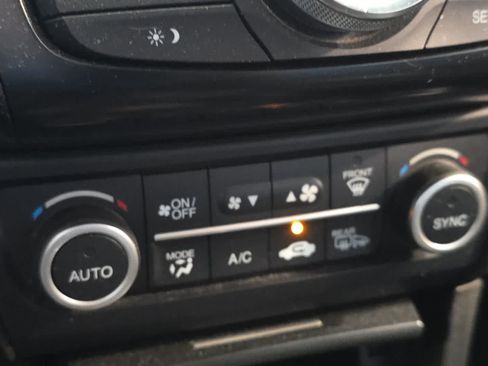 Used 2017 Acura ILX FWD image 21
