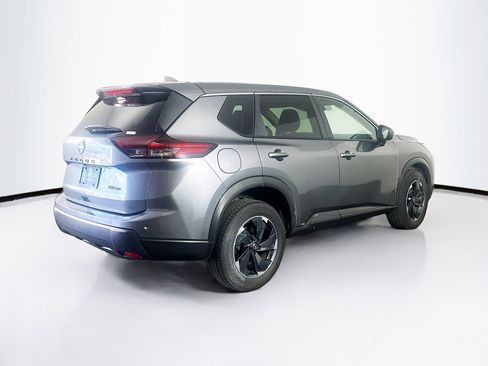 Used 2024 Nissan Rogue SV AWD/4WD image 9