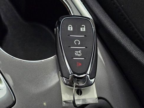 Used 2024 Chevrolet Malibu LT FWD image 32