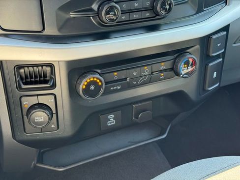Used 2023 Ford F150 XLT image 28