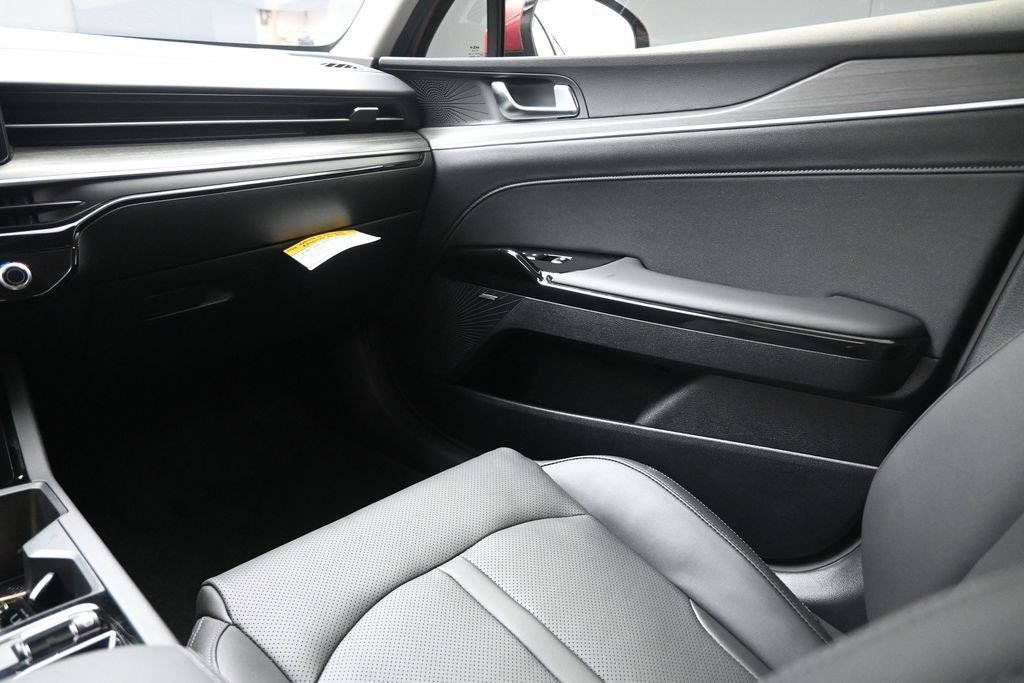Used 2025 Kia K5 EX FWD image 31