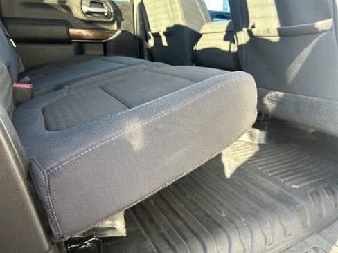 Used 2023 GMC Sierra 3500 SLE image 9