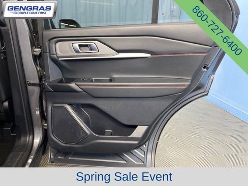 Used 2025 Ford Explorer ST-Line w/ ST-Line Street Pack AWD/4WD image 45