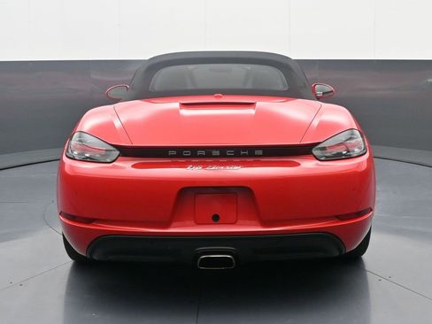 Used 2017 Porsche 718 Boxster image 6