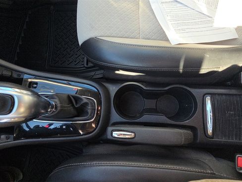 Used 2020 Buick Encore Preferred w/ Safety Package image 18