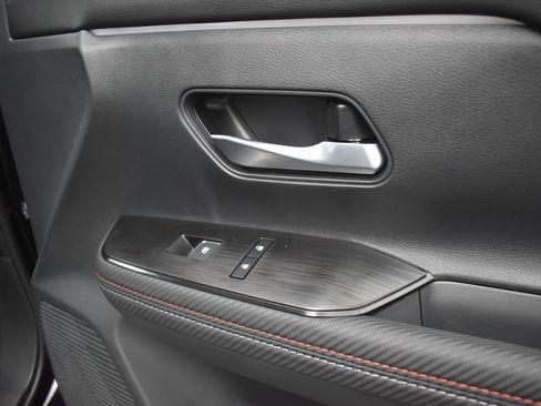 New 2026 Nissan Kicks SR w/ Illumination Package image 26