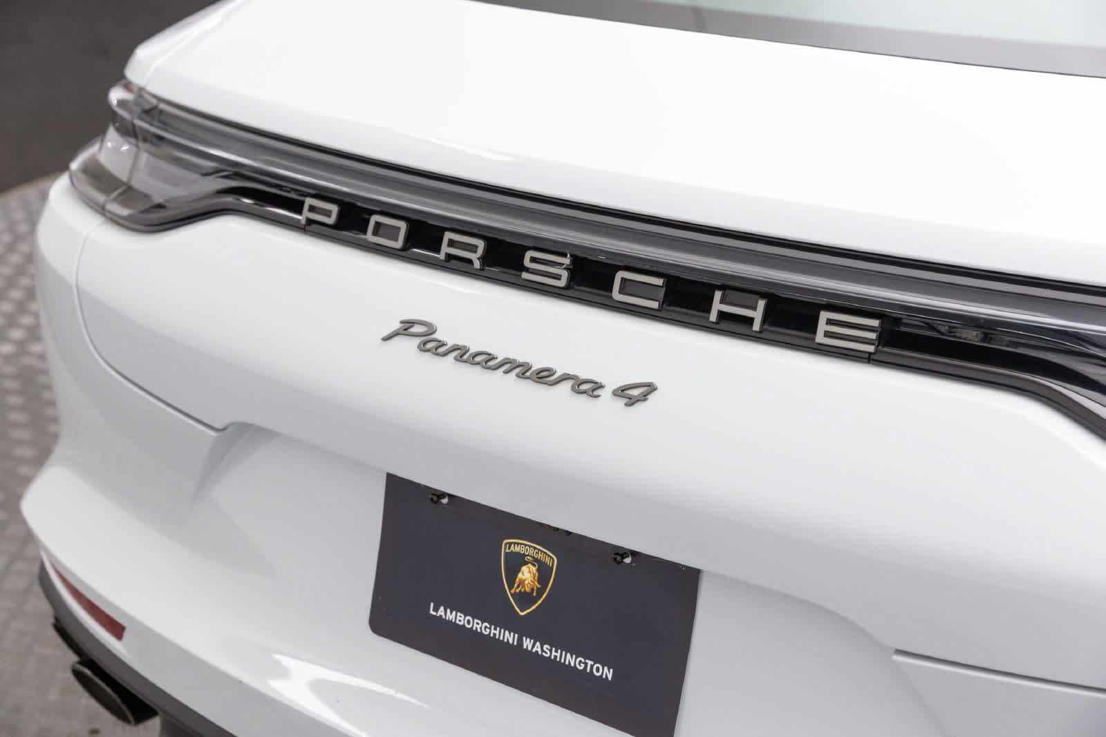 Used 2023 Porsche Panamera 4 Platinum Edition w/ Assistance Package AWD/4WD image 7