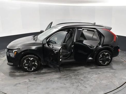 Used 2023 Kia Niro Wind w/ Wind Preserve Package image 7