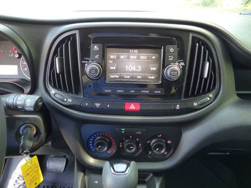 Used 2022 RAM ProMaster City Tradesman FWD image 27