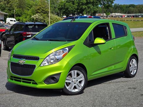 Used 2015 Chevrolet Spark LT FWD image 1