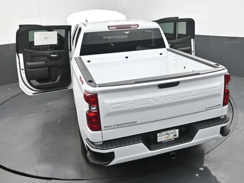 Used 2026 Chevrolet Silverado 1500 Custom AWD/4WD image 40