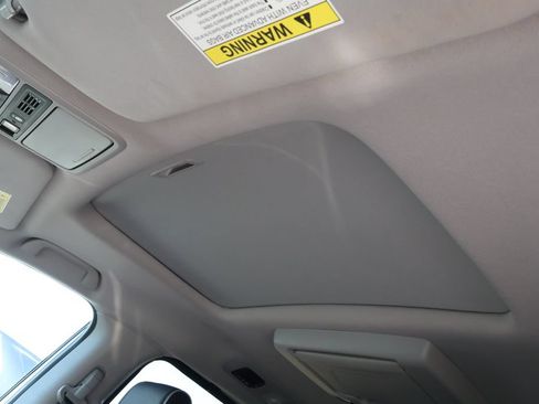 Used 2021 Honda Odyssey Elite image 10