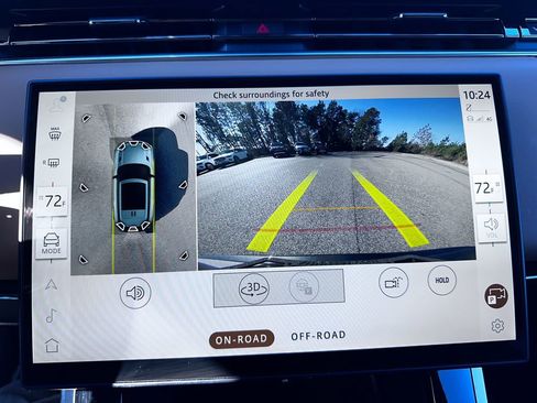 Used 2024 Land Rover Range Rover Sport SE image 10