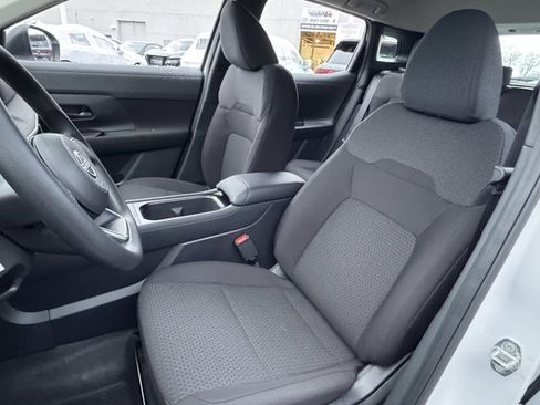 New 2026 Nissan Kicks S image 17