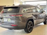Used 2023 Jeep Grand Cherokee L Laredo image 4