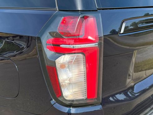 Used 2021 Chevrolet Tahoe RST w/ Rear Media and Nav Package AWD/4WD image 56