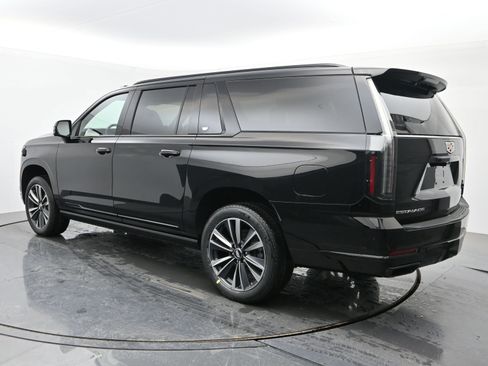 New 2026 Cadillac Escalade ESV Sport w/ Touring Package image 3