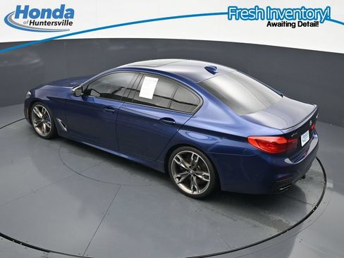 Used 2020 BMW M550i xDrive w/ Dynamic Handling Package AWD/4WD image 19