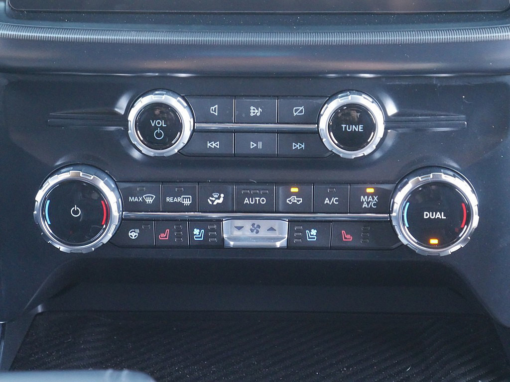 Used 2023 Ford F150 Raptor w/ Equipment Group 802A Raptor R AWD/4WD image 24