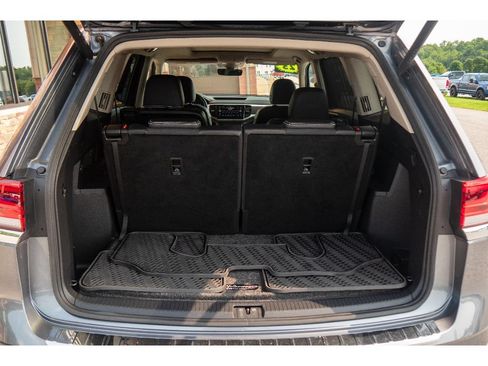 Used 2023 Volkswagen Atlas SEL Premium AWD/4WD image 38