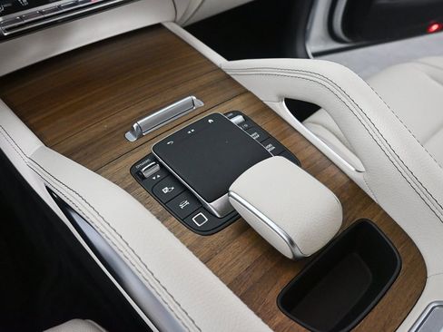 Certified 2025 Mercedes-Benz GLE 350 4MATIC image 15