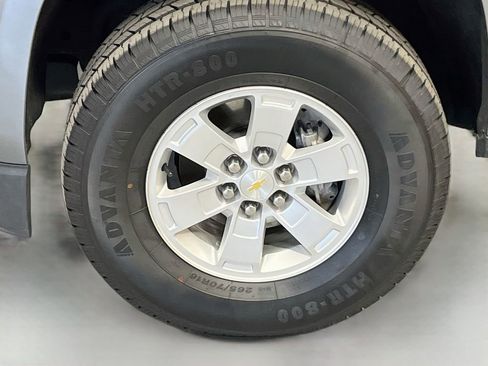 Used 2018 Chevrolet Colorado W/T w/ WT Convenience Package RWD image 28