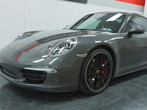 Used 2014 Porsche 911 Carrera 4S image 6