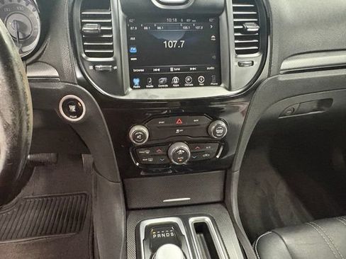 Used 2015 Chrysler 300 S RWD image 20