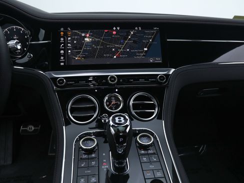 Used 2022 Bentley Continental GT V8 AWD/4WD image 30