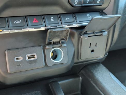 Used 2021 GMC Sierra 3500 Denali AWD/4WD image 28