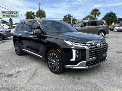 Used 2023 Hyundai Palisade Calligraphy image 7