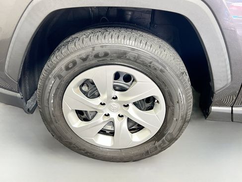 Used 2023 Toyota RAV4 LE image 13
