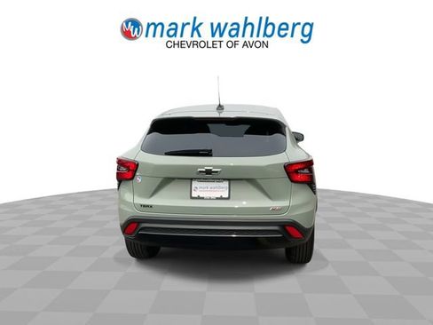 Used 2024 Chevrolet Trax RS w/ Driver Confidence Package FWD image 7