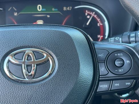 Certified 2025 Toyota RAV4 XLE AWD/4WD image 23