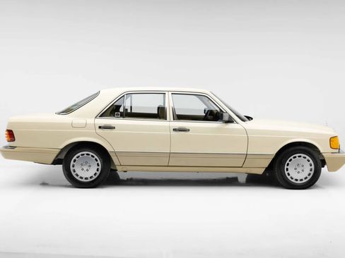 Used 1991 Mercedes-Benz 350 SD image 14