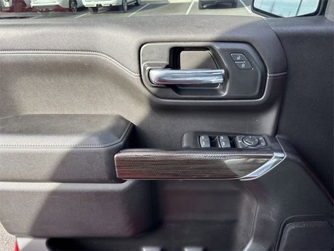 Used 2022 Chevrolet Silverado 1500 RST image 38