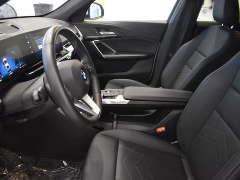 Used 2026 BMW X2 xDrive28i AWD/4WD image 22