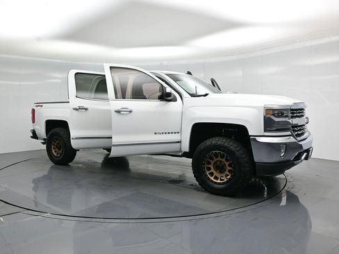 Used 2018 Chevrolet Silverado 1500 LTZ AWD/4WD image 28