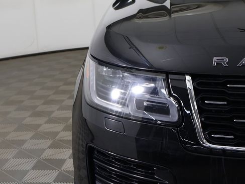 Used 2021 Land Rover Range Rover SV Autobiography Dynamic image 16