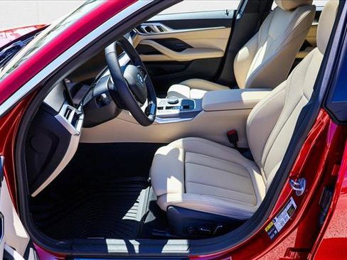 Used 2025 BMW i4 xDrive40i w/ Premium Package image 25