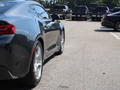 Used 2016 Chevrolet Camaro LT RWD image 30