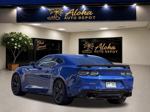 Used 2020 Chevrolet Camaro ZL1 RWD image 3